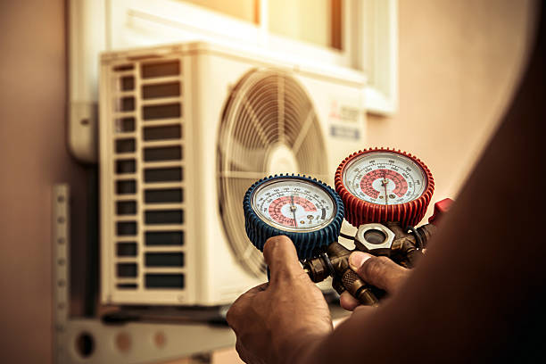 Professional Hvac Maintenance technician working in Dyer, NV